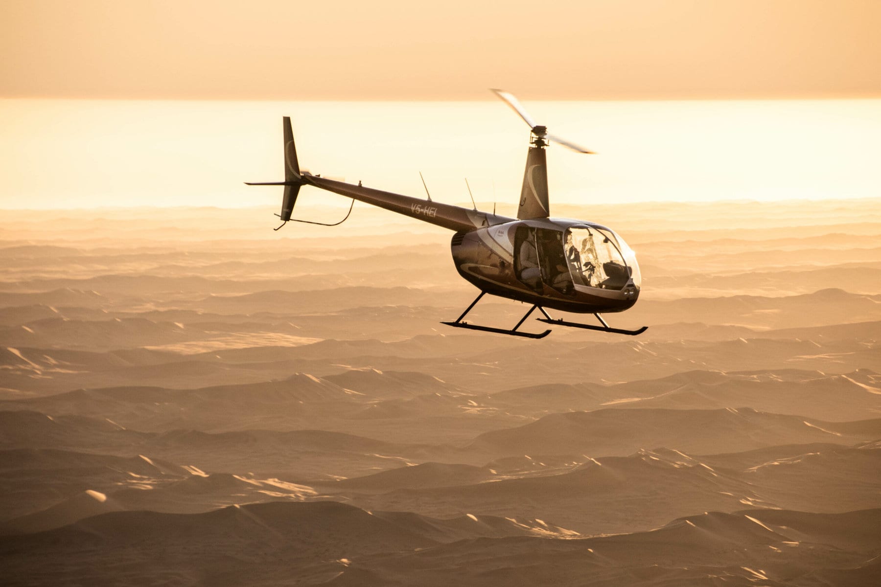 Scenic Desert Dunes Helicopter Flight